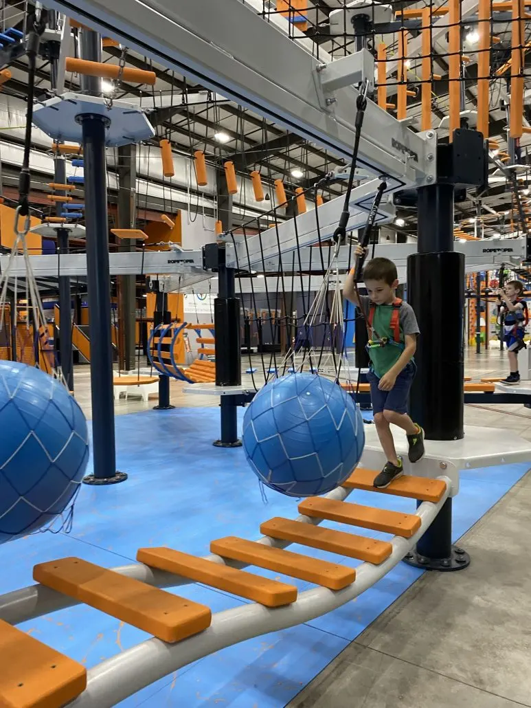 Featured image for the columbus ohio indoor activities guide