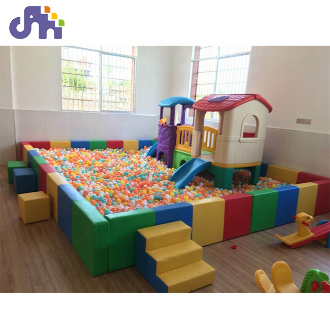 Featured image for the indoor ball pit playground guide
