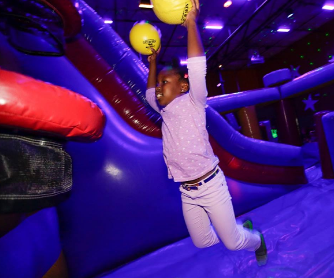Choosing Your Jump Places For Kids: Key Specs to Compare in 2025