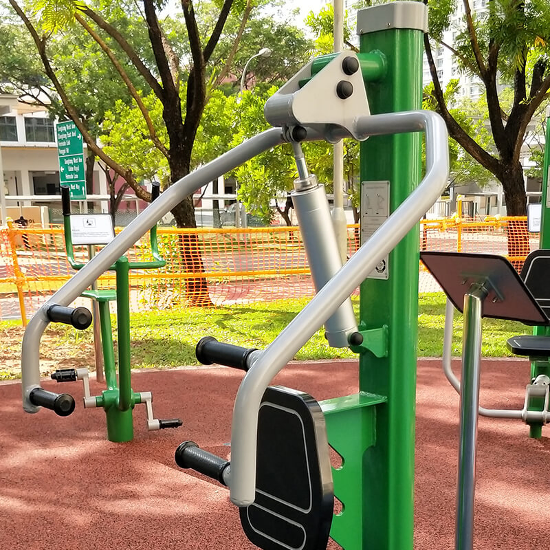 Featured image for the outdoor exercise equipment guide