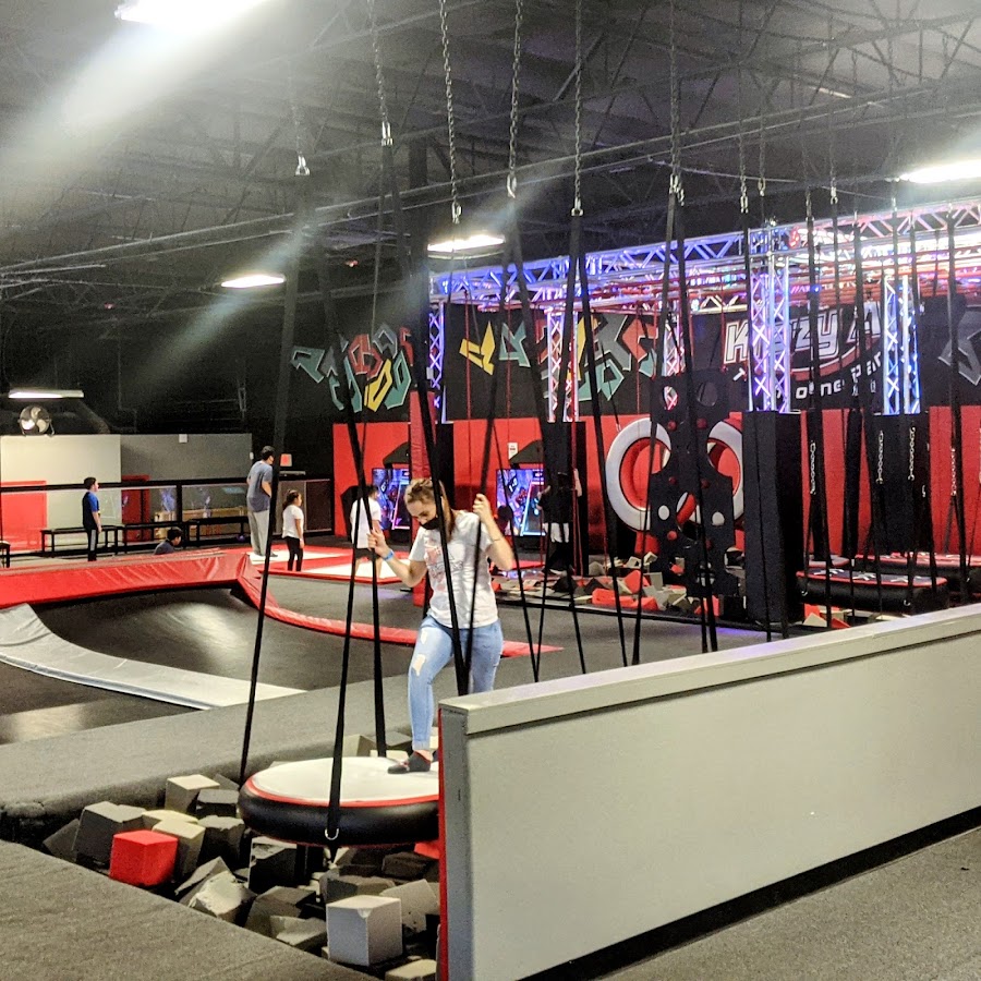 Featured image for the trampoline park tempe guide