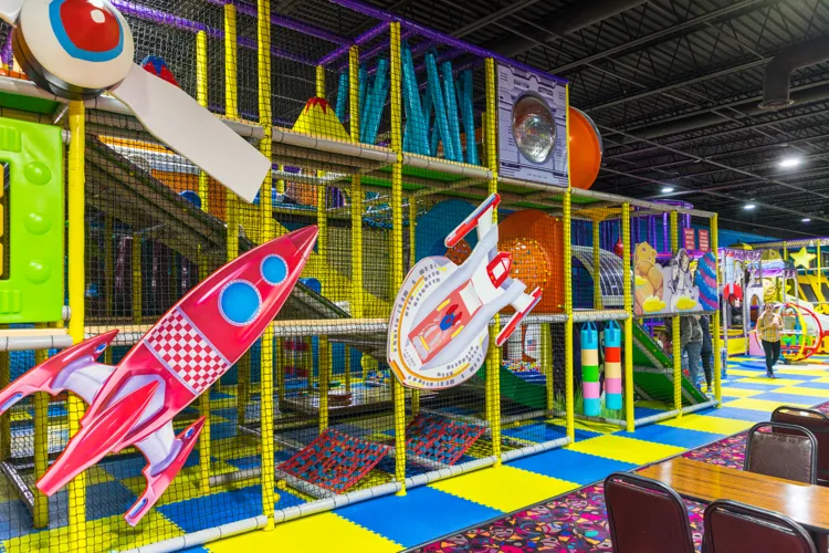The Definitive Guide to Indoor Play Places In Michigan: Cost, Materials & Top Vendors